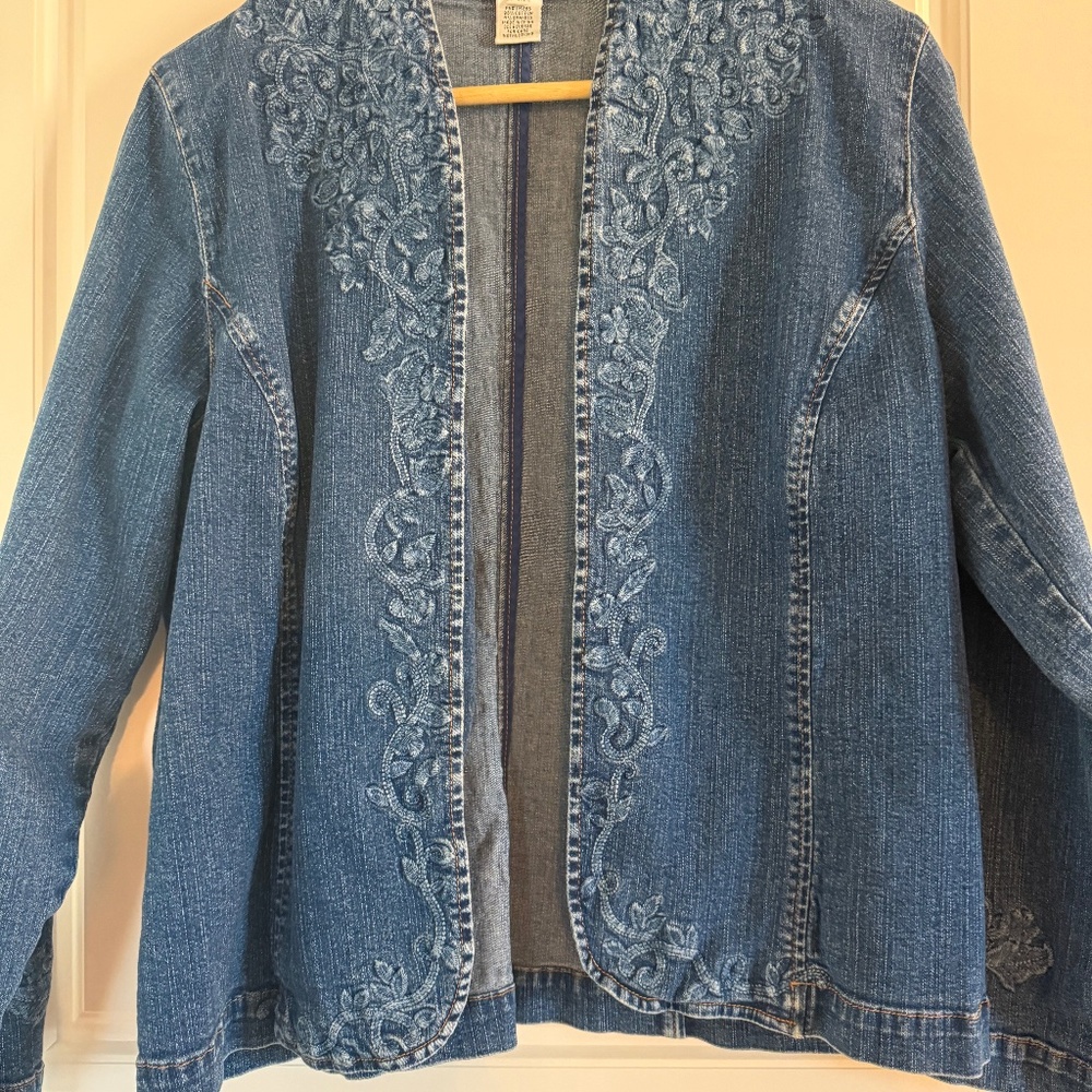 Vintage embroidered denim jacket